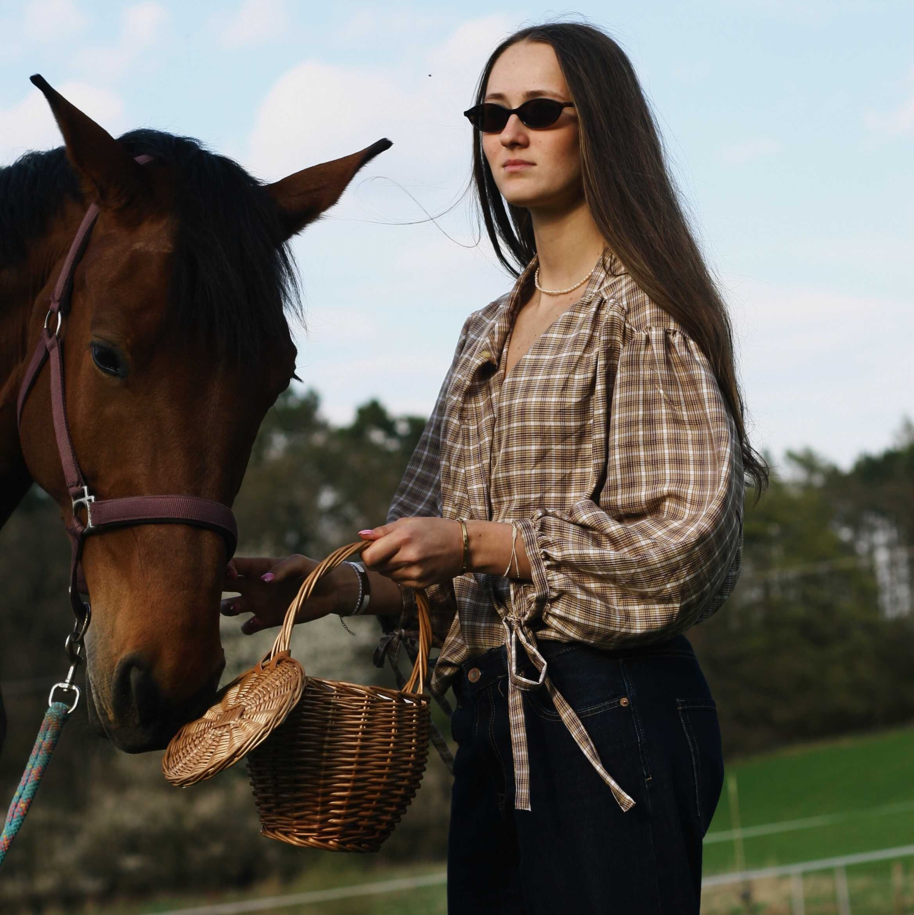 Kovbojská halenka s širokými rukávy