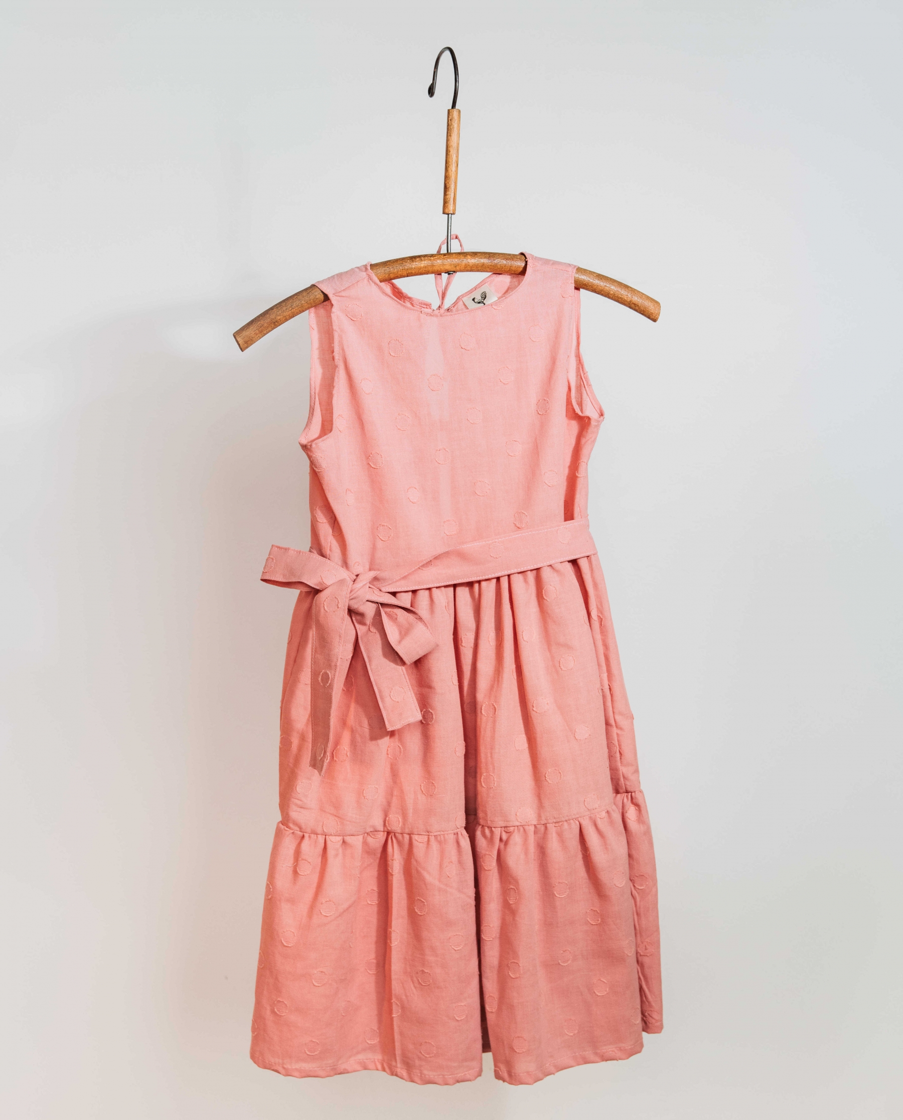 Růžové šaty s mašlí