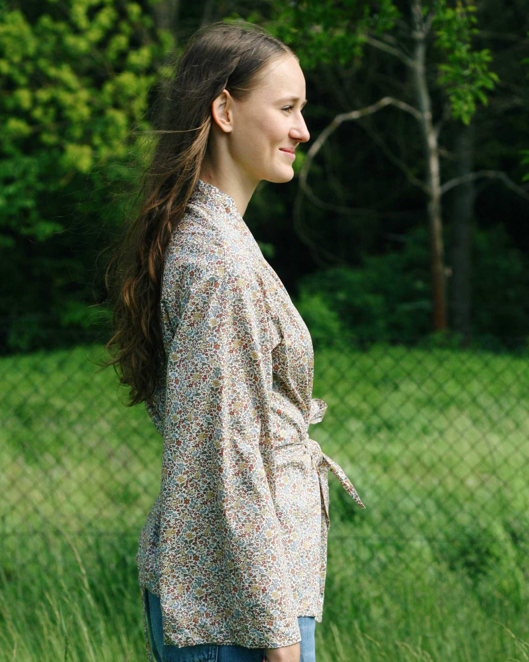 Dámské květinové kimono