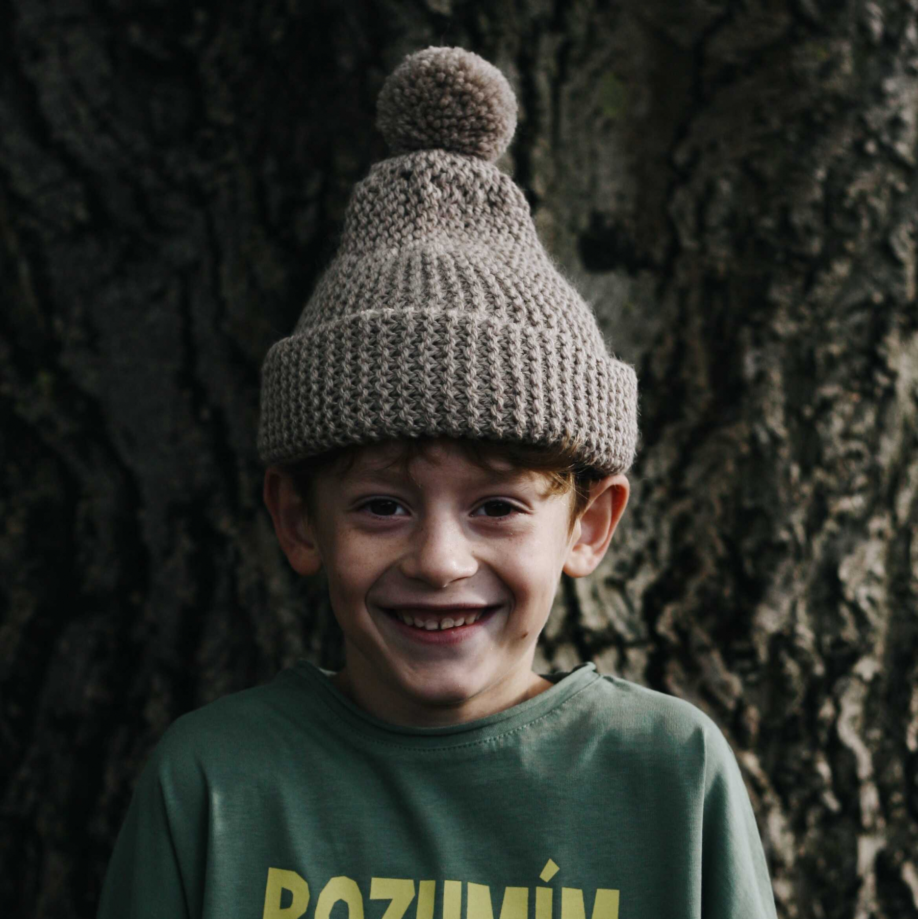 Vlněná čepice béžová