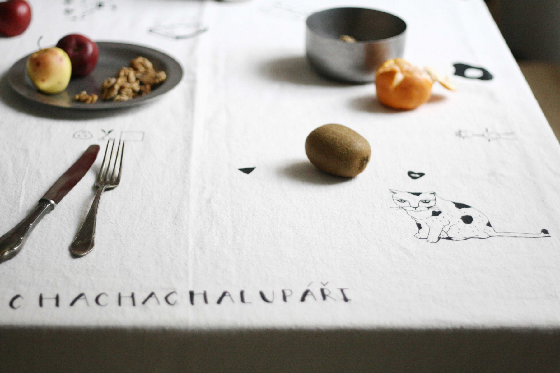 Lněný ubrus s potiskem